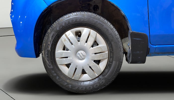 2017 Maruti Alto 800 LXI, Petrol, Manual, 28,392 km, Left Front Wheel