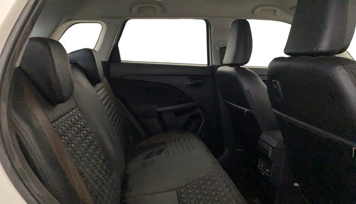 2023 Maruti BREZZA VXI SMART HYBRID, Petrol, Manual, 33,093 km, Right Side Rear Door Cabin