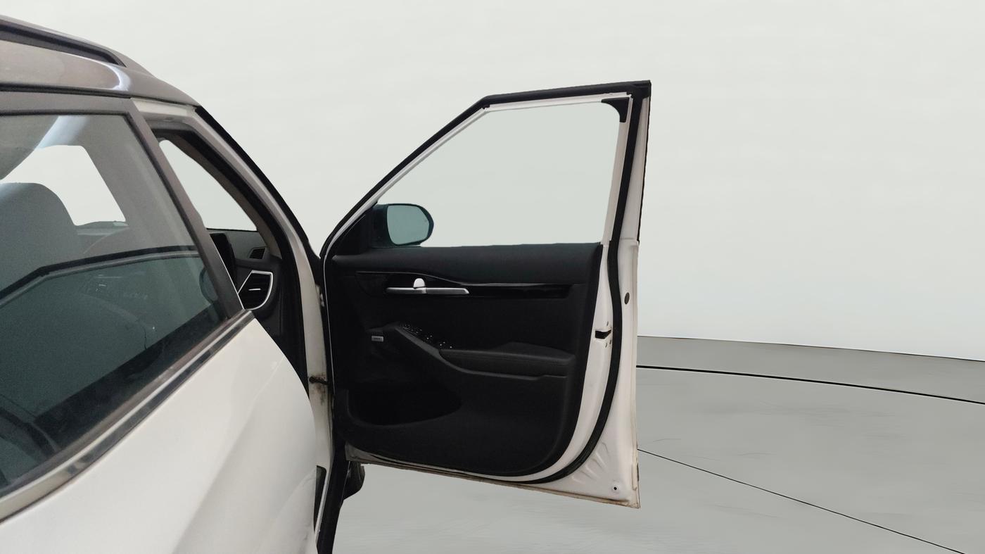 2021 KIA SELTOS GTX PLUS 1.5 DIESEL AT DUAL TONE, Diesel, Automatic, 1,18,560 km, RHS Front Door