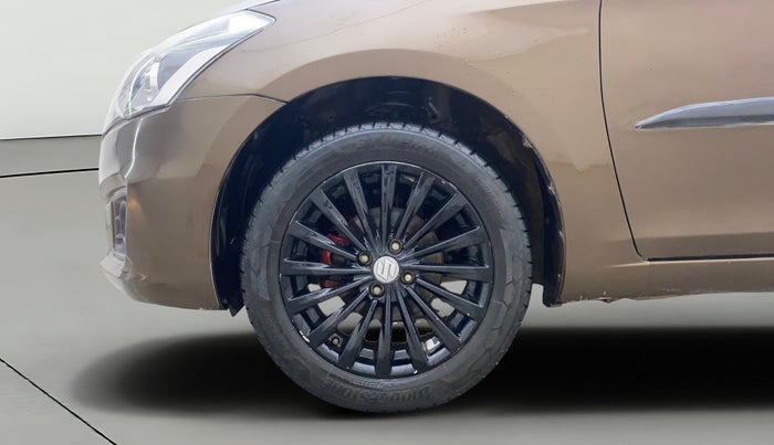 2016 Maruti Ciaz ZXI+, Petrol, Manual, 1,04,600 km, Left Front Wheel