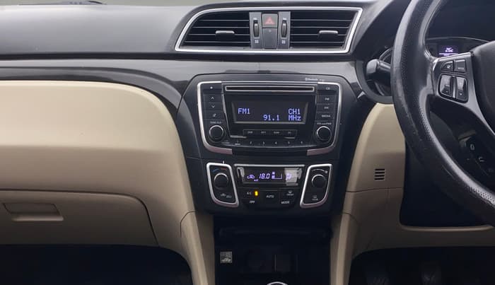 2017 Maruti Ciaz ZETA 1.4  MT PETROL, Petrol, Manual, 1,16,619 km, Air Conditioner