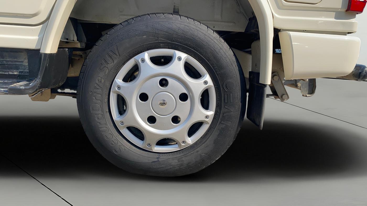 2024 Mahindra Bolero B6, Diesel, Manual, 58,158 km, Left Rear Wheel