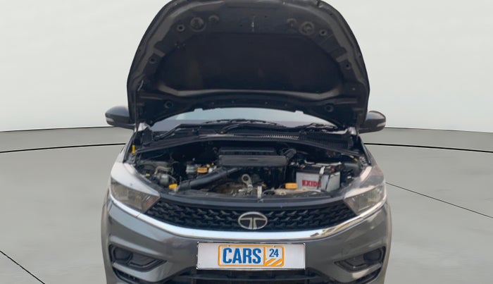 2024 Tata Tiago XT PETROL, Petrol, Manual, 26,153 km, Open Bonet