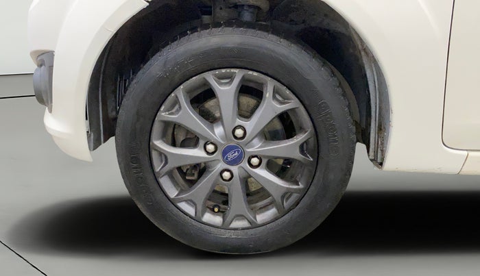 2015 Ford Figo TITANIUM 1.2 PETROL, CNG, Manual, 51,272 km, Left Front Wheel