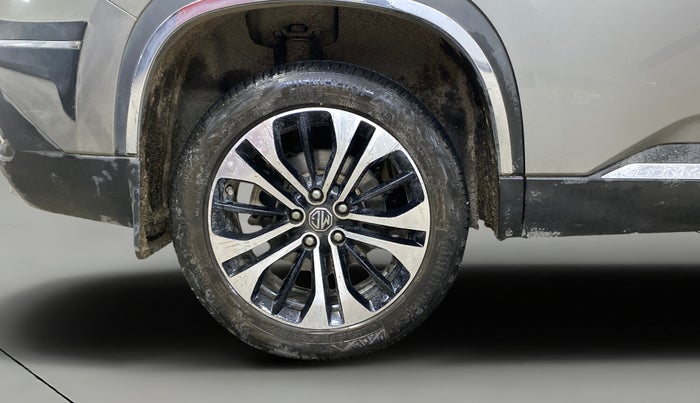 2022 MG HECTOR SHARP 1.5 PETROL CVT, Petrol, Automatic, 86,334 km, Right Rear Wheel