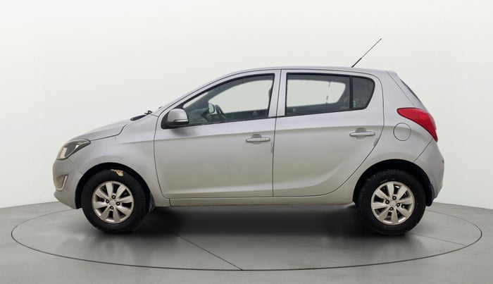 2013 Hyundai i20 SPORTZ 1.4 CRDI, Diesel, Manual, 1,05,964 km, Left Side