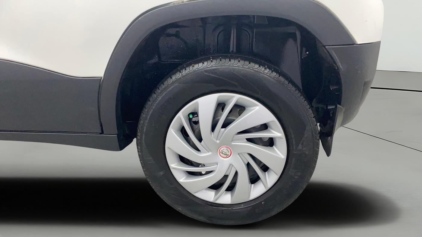 2022 Tata PUNCH ADVENTURE MT, Petrol, Manual, 31,956 km, Left Rear Wheel