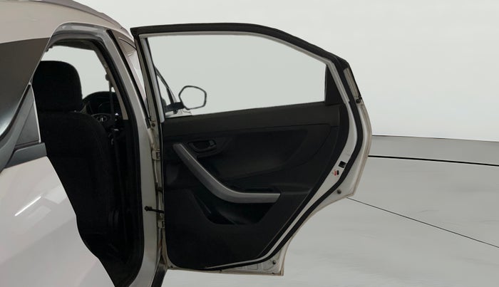 2023 Tata NEXON XM PETROL, Petrol, Manual, 9,707 km, RHS Rear Door