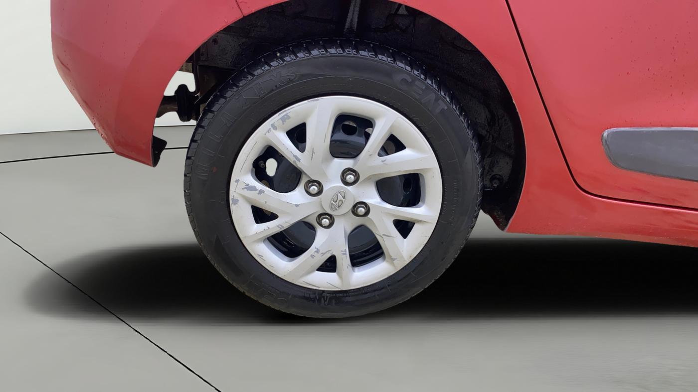 2018 Hyundai Grand i10 SPORTZ 1.2 KAPPA VTVT, Petrol, Manual, 97,160 km, Right Rear Wheel