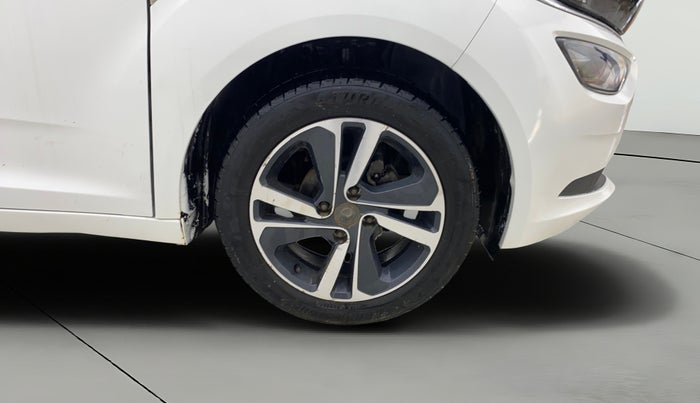 2021 Tata ALTROZ XZ PETROL, CNG, Manual, 69,986 km, Right Front Wheel