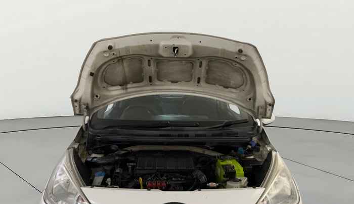 2016 Hyundai Grand i10 MAGNA 1.2 KAPPA VTVT, CNG, Manual, 1,37,728 km, Open Bonet