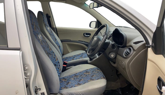 2014 Hyundai i10 SPORTZ 1.1, Petrol, Manual, 1,11,771 km, Right Side Front Door Cabin