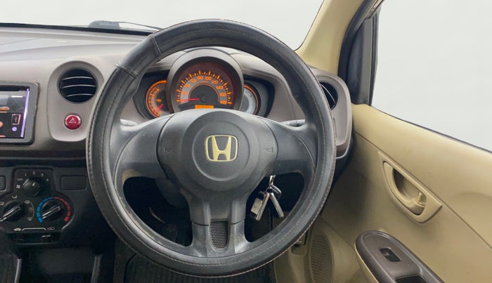 2012 Honda Brio E MT, Petrol, Manual, 1,27,532 km, Steering Wheel Close Up