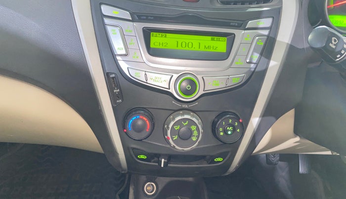 2015 Hyundai Eon SPORTZ, Petrol, Manual, 33,877 km, Air Conditioner