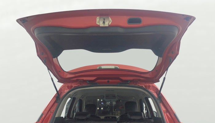 2019 Maruti Vitara Brezza ZDI AMT, Diesel, Automatic, 76,481 km, Boot Door Open