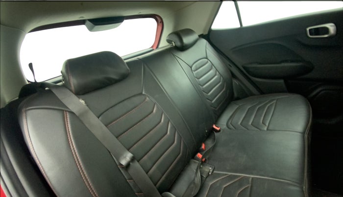 2020 Hyundai VENUE SX 1.0 TURBO, Petrol, Manual, 39,182 km, Right Side Rear Door Cabin