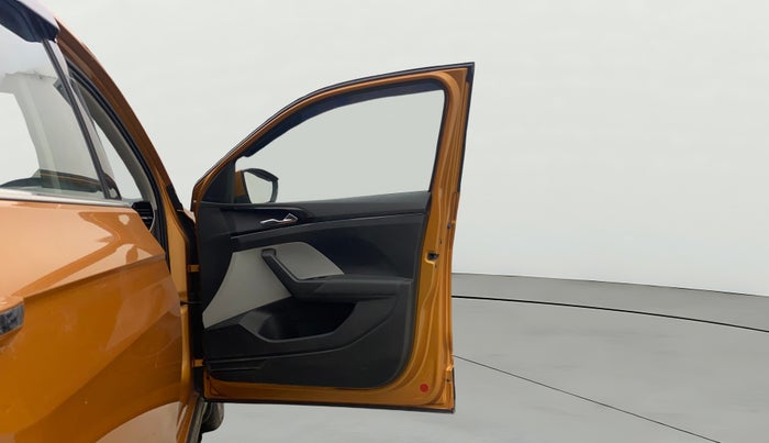 2021 Skoda KUSHAQ STYLE 1.5L TSI DSG, Petrol, Automatic, 25,765 km, RHS Front Door