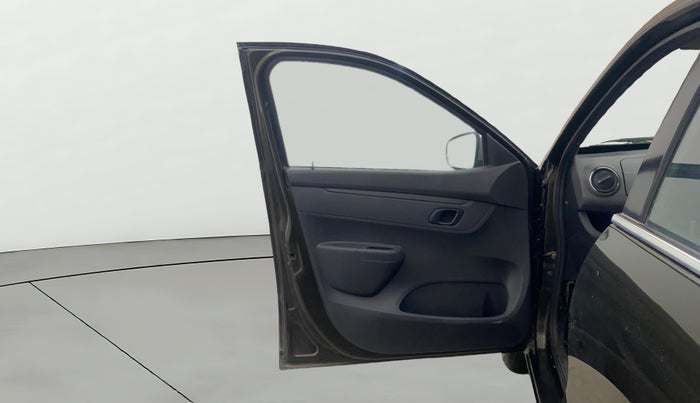 2016 Renault Kwid RXT 1.0, Petrol, Manual, 25,724 km, LHS Front Door