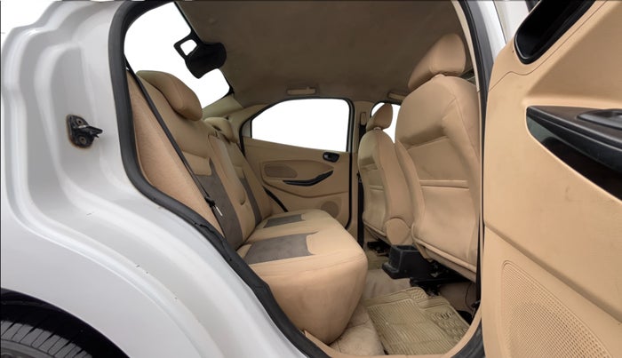 2015 Ford Figo Aspire TITANIUM1.5 DIESEL, Diesel, Manual, 1,10,513 km, Right Side Rear Door Cabin