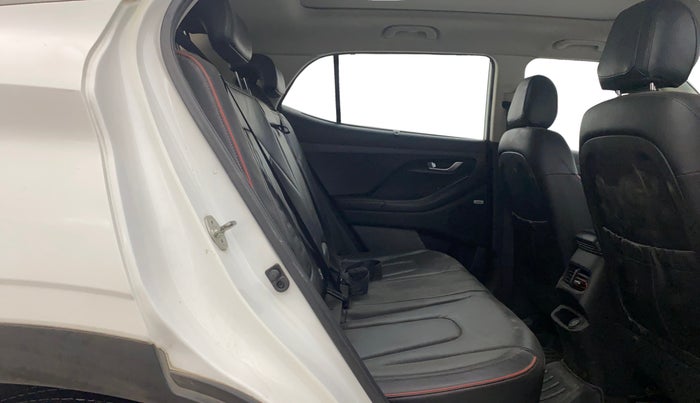 2020 Hyundai Creta SX (O) 1.4 TURBO DCT, Petrol, Automatic, 91,577 km, Right Side Rear Door Cabin