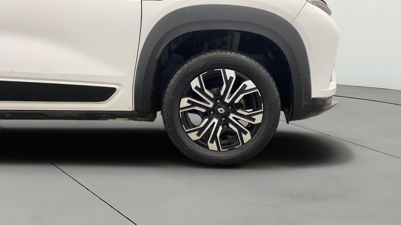 2021 Renault Kiger RXT (O) MT, Petrol, Manual, 35,145 km, Right Front Wheel