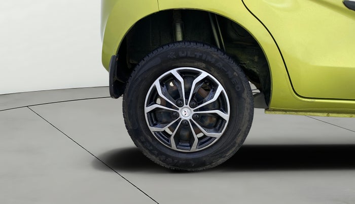 2016 Datsun Redi Go T (O), Petrol, Manual, 69,493 km, Right Rear Wheel