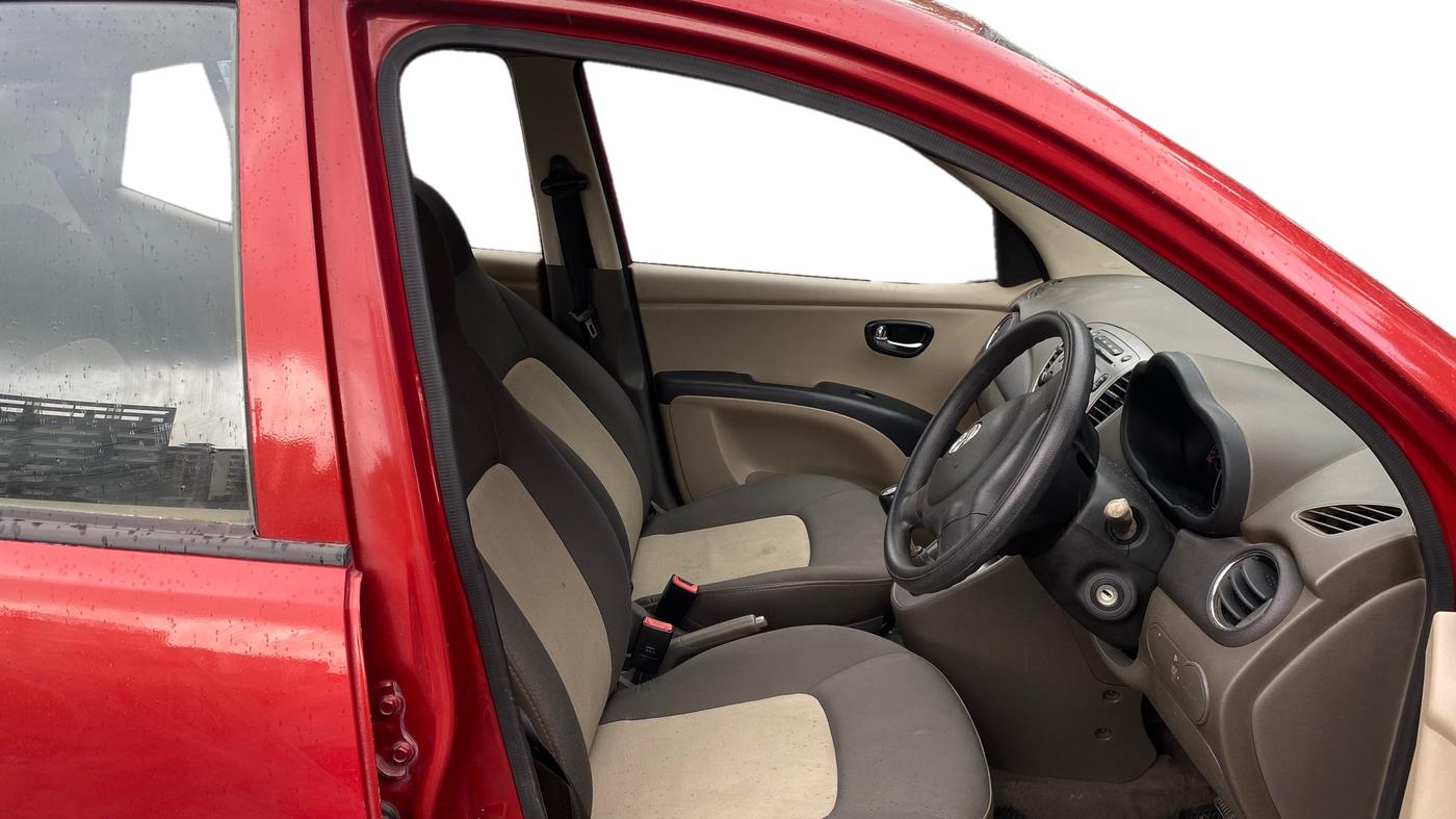 2013 Hyundai i10 SPORTZ 1.2, Petrol, Manual, 29,491 km, Right Side Front Door Cabin