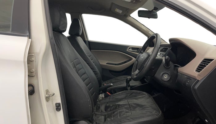 2017 Hyundai Elite i20 MAGNA EXECUTIVE 1.2, Petrol, Manual, 49,733 km, Right Side Front Door Cabin