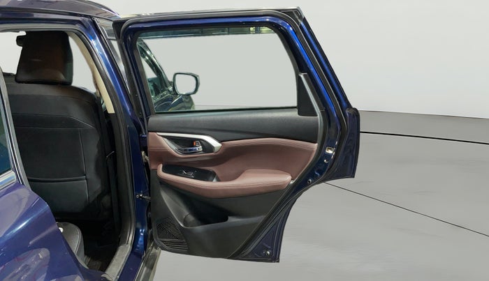 2022 Maruti Grand Vitara ALPHA SMART HYBRID AT, Petrol, Automatic, 58,453 km, RHS Rear Door