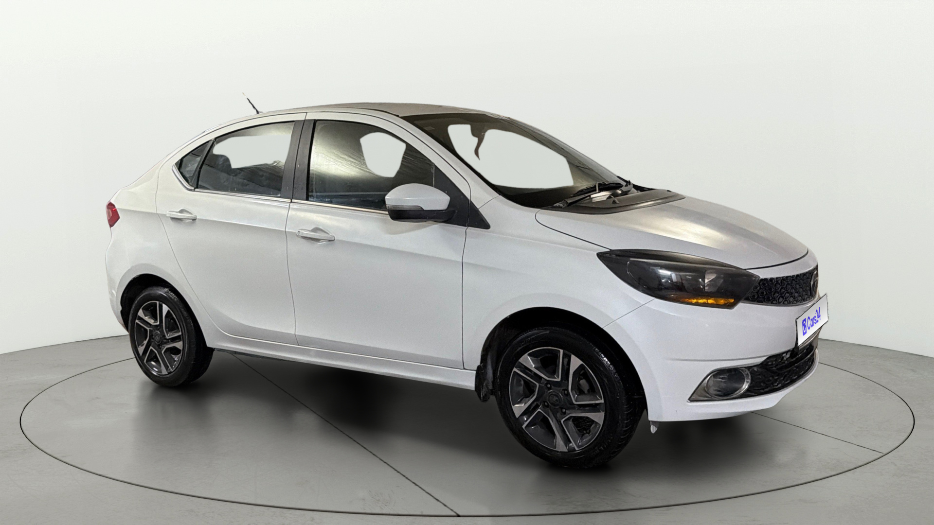 2017 Tata Tigor XZ PETROL 2017 Tata Tigor XZ PETROL