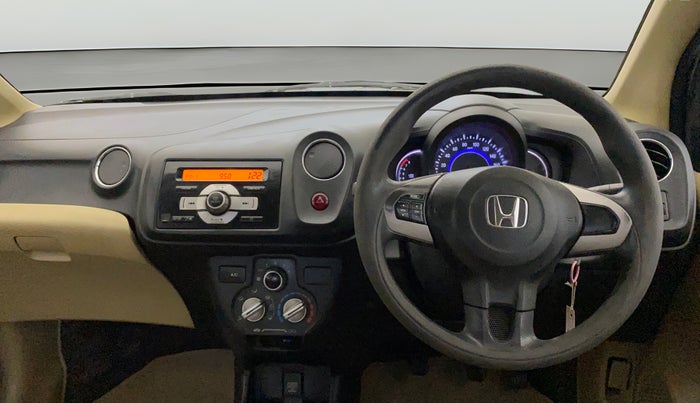 2015 Honda Amaze 1.2L I-VTEC S, Petrol, Manual, 1,13,737 km, Steering Wheel Close Up