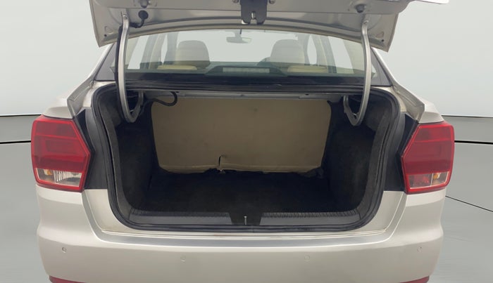 2016 Volkswagen Ameo HIGHLINE1.2L, Petrol, Manual, 55,435 km, Boot Open Zoomed View