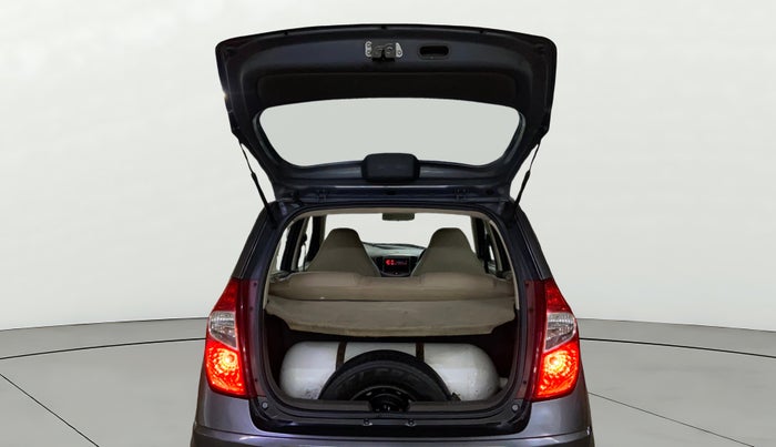 2013 Hyundai i10 ERA 1.1, CNG, Manual, 91,787 km, Boot Door Open