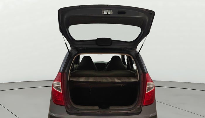 2014 Hyundai i10 MAGNA 1.1, Petrol, Manual, 79,970 km, Boot Door Open