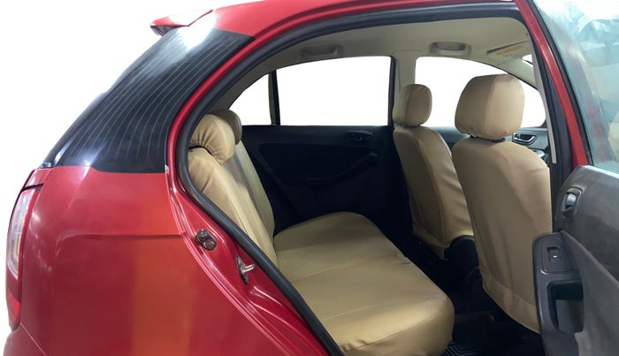 2015 Tata Bolt XMS REVOTRON, Petrol, Manual, 97,657 km, Right Side Rear Door Cabin