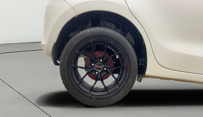 2022 Maruti Swift VXI AMT, Petrol, Automatic, 65,032 km, Right Rear Wheel