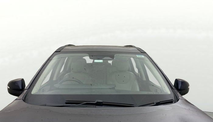 2022 Mahindra XUV700 AX 7 D AT AWD 7 STR, Diesel, Automatic, 1,18,927 km, Front Windshield