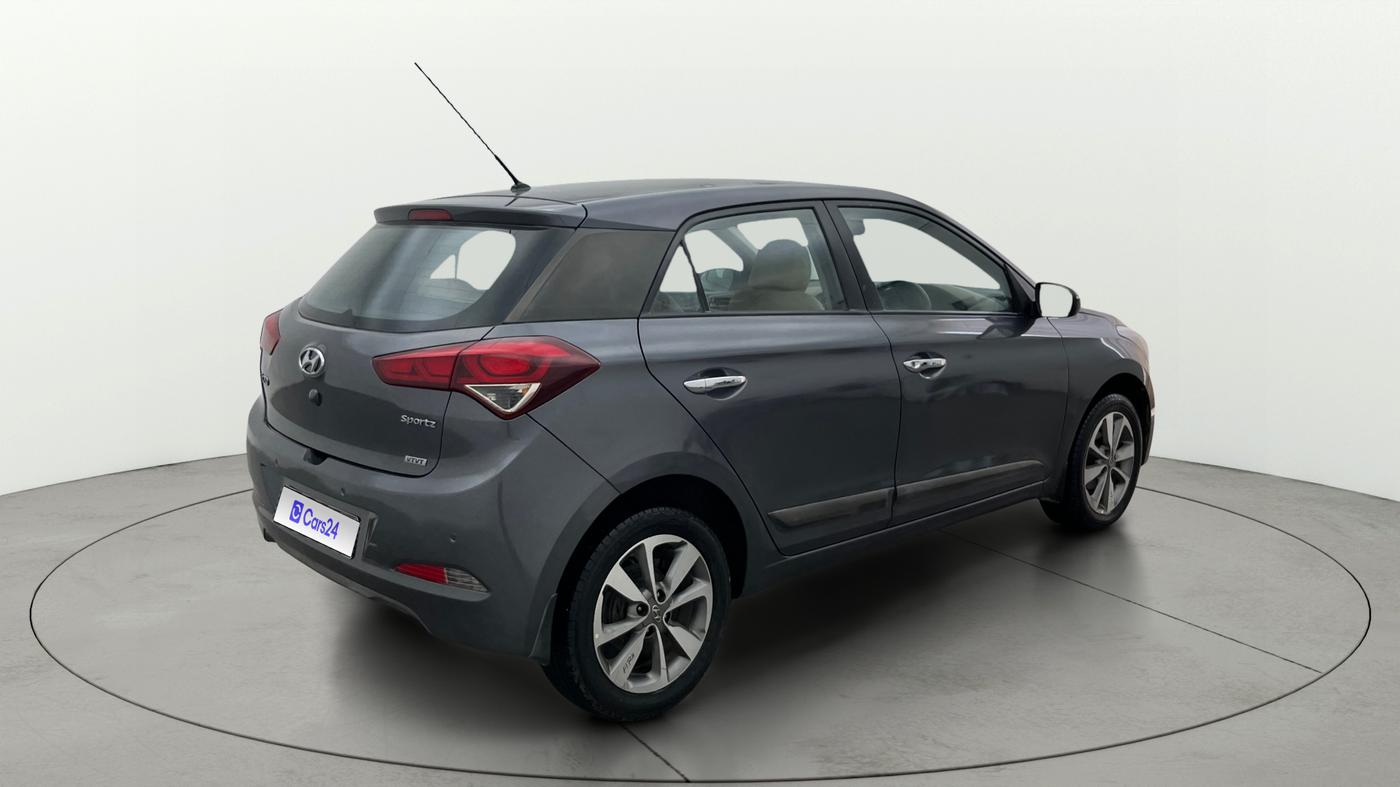 2015 Hyundai Elite i20 SPORTZ 1.2, Petrol, Manual, 76,326 km, Right Back Diagonal