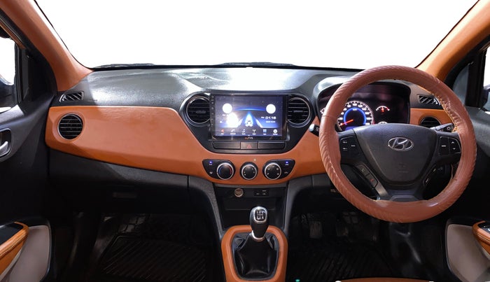 2016 Hyundai Grand i10 SPORTZ 1.2 KAPPA VTVT, Petrol, Manual, 53,865 km, Dashboard