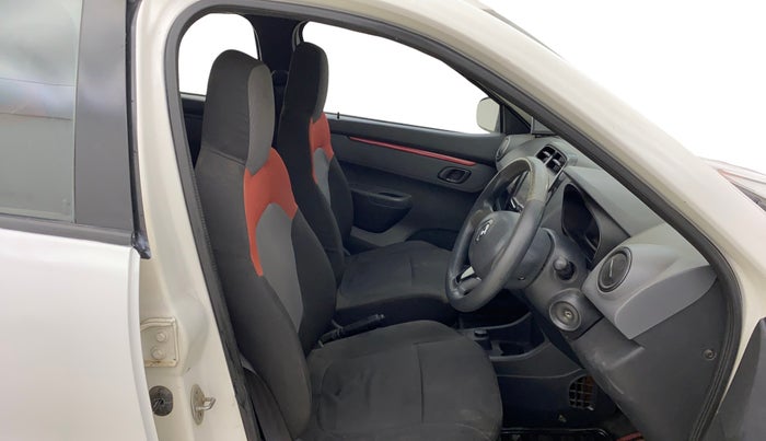 2016 Renault Kwid RXT 1.0 AMT, Petrol, Automatic, 55,410 km, Right Side Front Door Cabin