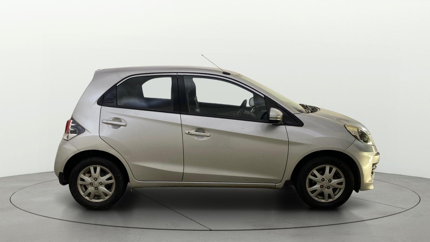 2015 Honda Brio VX AT, Petrol, Automatic, 66,583 km, Right Side View