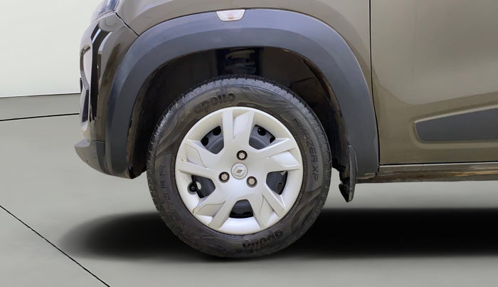 2020 Renault Kwid RXL, Petrol, Manual, 22,744 km, Left Front Wheel