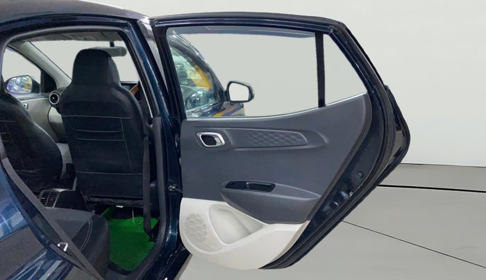 2022 Hyundai AURA SX 1.2 CNG, CNG, Manual, 25,033 km, RHS Rear Door