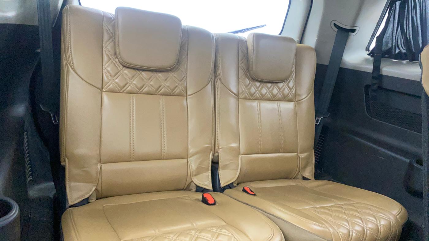 2018 Mahindra XUV500 W11 AT, Diesel, Automatic, 85,907 km, Third Seat Row ( optional )