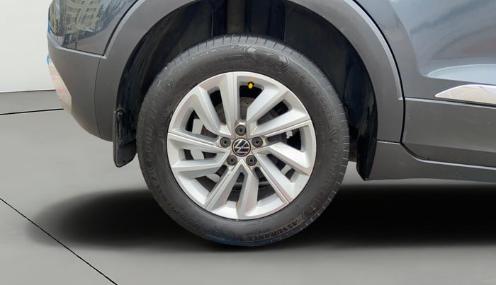 2022 Volkswagen TAIGUN HIGHLINE 1.0 TSI MT, Petrol, Manual, 67,559 km, Right Rear Wheel