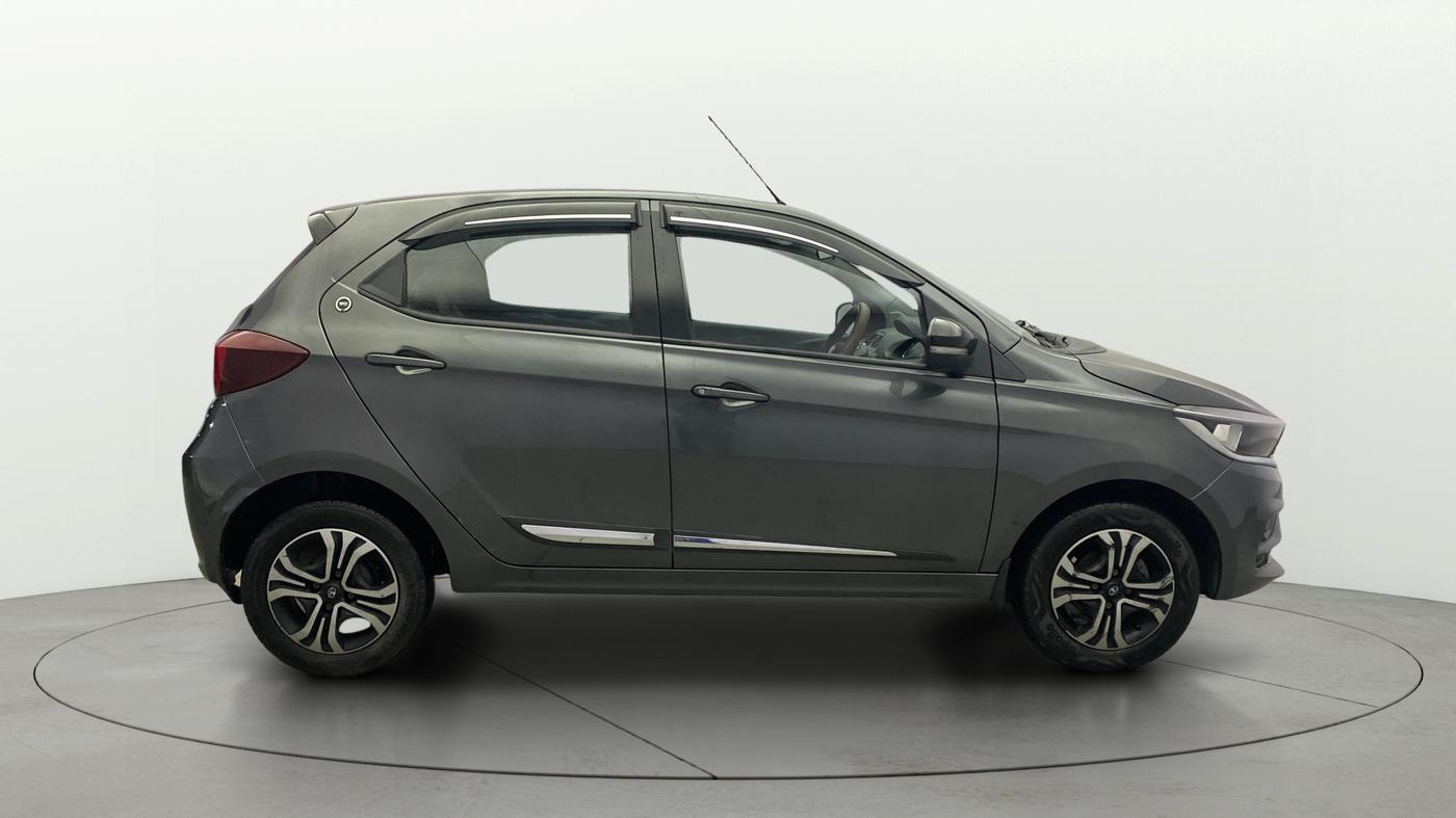 2024 Tata Tiago XT CNG, CNG, Manual, 53,209 km, Right Side View