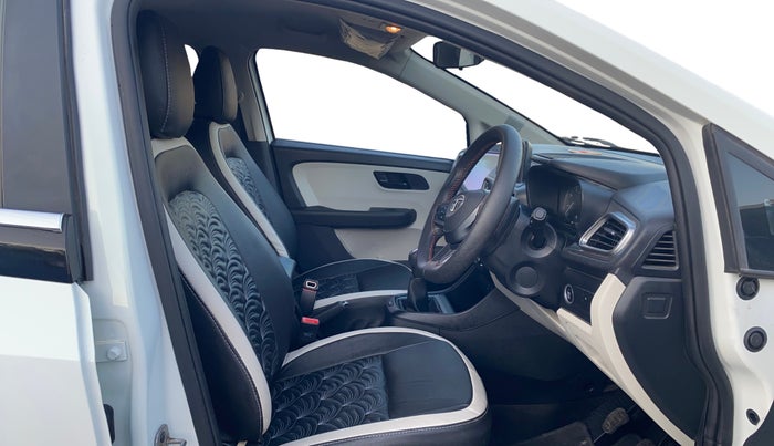 2022 Tata ALTROZ XT PETROL, Petrol, Manual, 15,106 km, Right Side Front Door Cabin