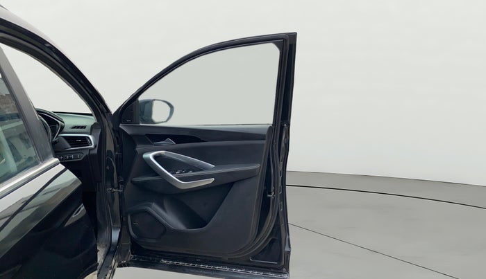 2020 MG HECTOR SMART 2.0 DIESEL, Diesel, Manual, 85,985 km, RHS Front Door