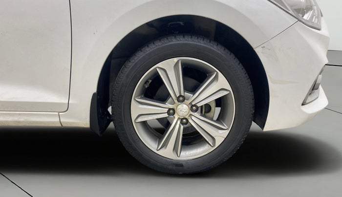 2019 Hyundai Verna 1.6 VTVT SX, Petrol, Manual, 37,628 km, Right Front Wheel