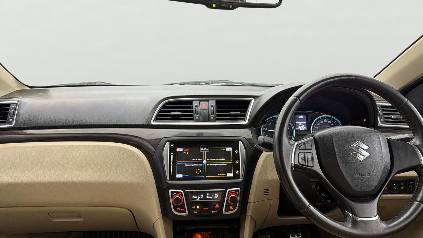 2017 Maruti Ciaz ALPHA 1.4 PETROL, Petrol, Manual, 36,276 km, Air Conditioner